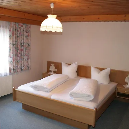 Apartment Landhaus Maria-luise *